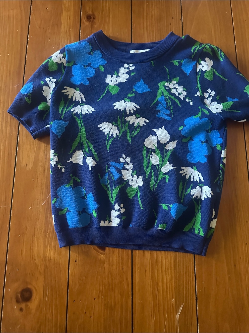 Floral Short-Sleeve Knit Sweater Top - Navy Blue